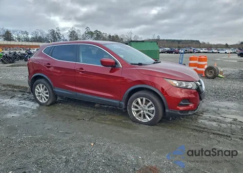 2021 Nissan Rogue Sport S z USA, uszkodzony, nr VIN JN1BJ1AV5MW321141